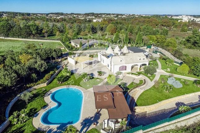 Villa for sale in Taranto, Puglia, 74100, Italy