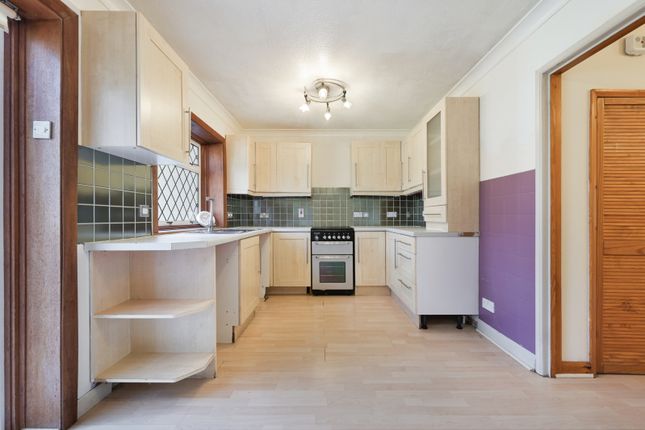 2, Buttermere Close, Morden photo 2