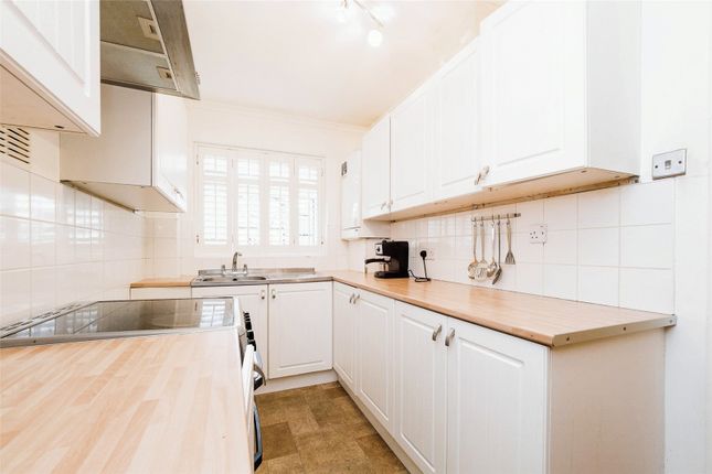 Flat for sale in Lambourne Road, Chigwell
