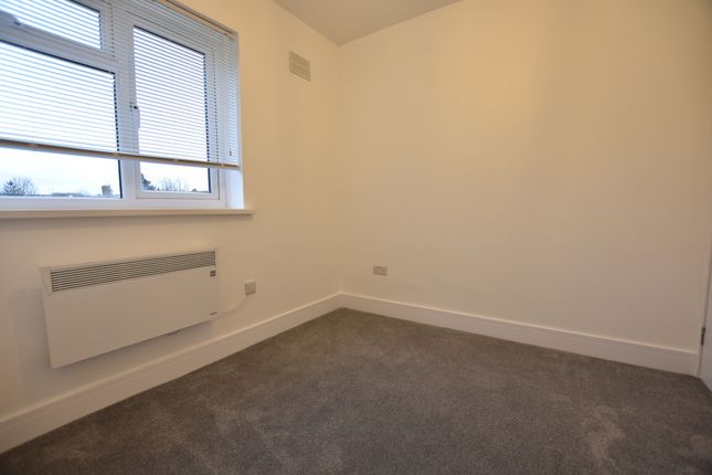Flat to rent in Passey Place, Eltham