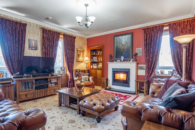 102/102a, High Street, Aberlour photo 2