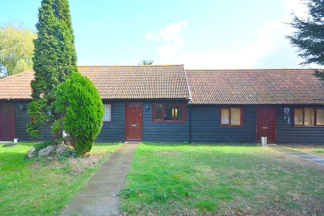 Thumbnail Bungalow to rent in Fen Farms Mews, North Ockendon