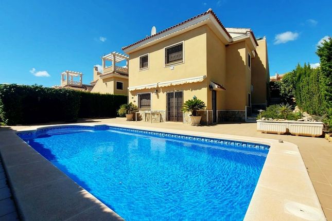 Thumbnail Villa for sale in Quesada, Alicante, Spain