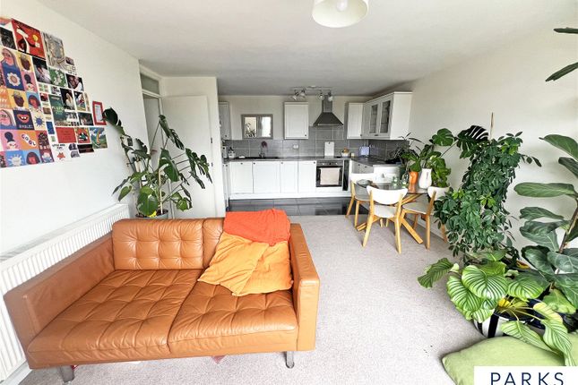Flat to rent in Osprey House, Sillwood Place, Brighton, East Sussex
