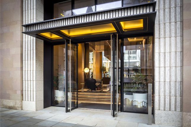 1-bed flat on W.210,, Lincoln Square, Holborn, £1,250,000