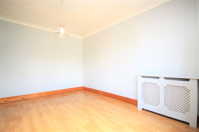 57, Review Road, Dagenham photo 4