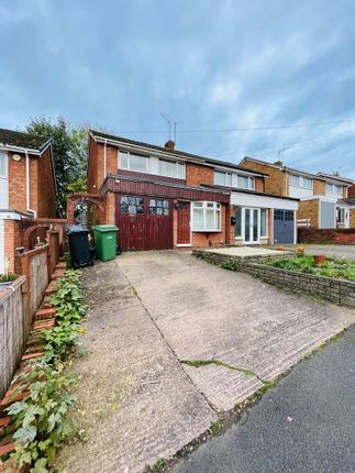 Thumbnail Semi-detached house to rent in Rodway Close, Brierley Hill