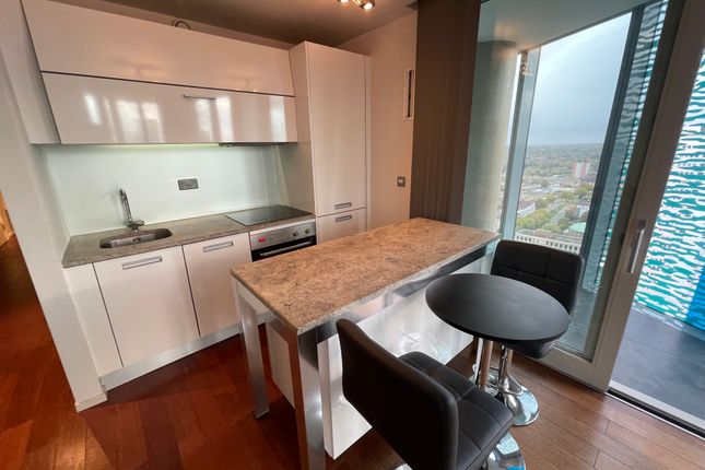 35/F, Beetham Tower, Holloway Circus Queensway, Birmingham, B1 1BY photo 2