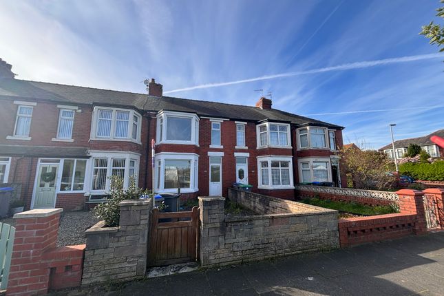 Thumbnail Semi-detached house to rent in Highfield Road, Blackpool