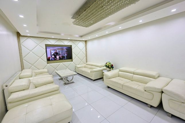 2, Sherrick Green Road, London photo 4
