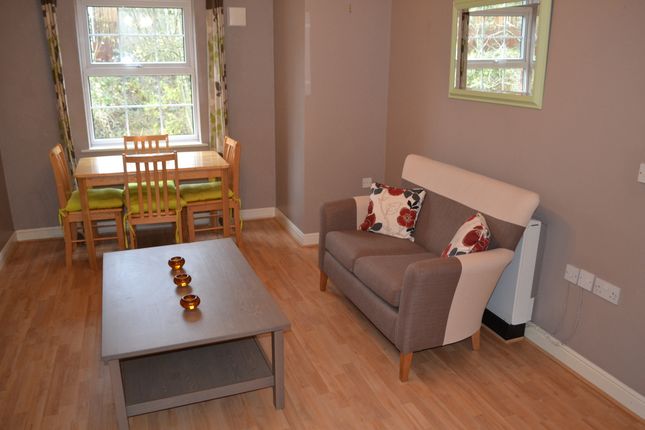 22, Manthorpe Avenue, Manchester photo 2