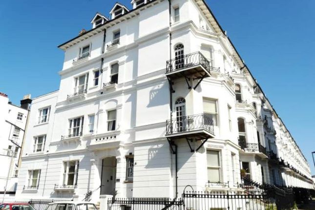 32 Victoria Road Exterior
