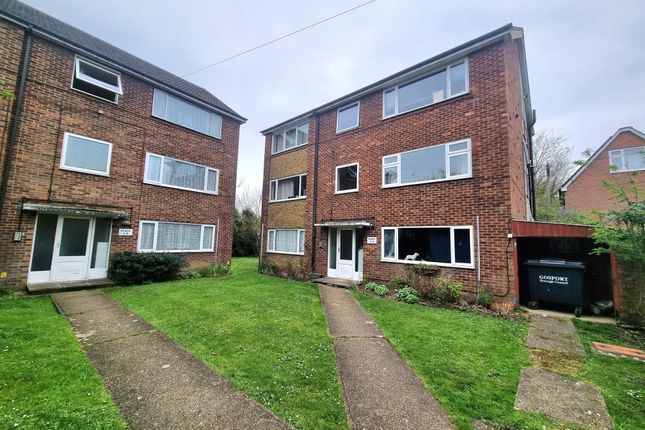Flat to rent in Elson Road, Gosport
