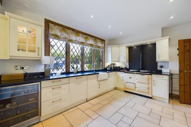 Detached house for sale in Hollymeoak Road, Coulsdon