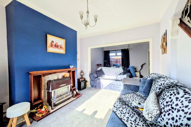 8, Cleveland View, Stockton-on-Tees photo 2