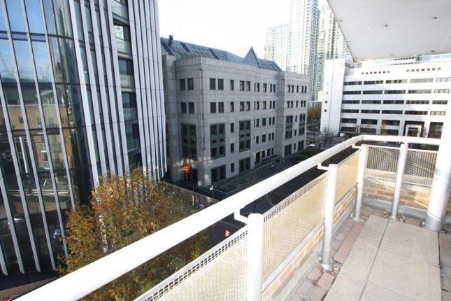 Meridian Place, London photo 5