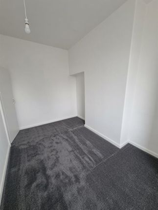 36, Plymouth Street, Oldham photo 5