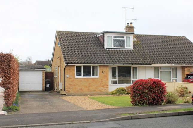 Bungalow to rent in Larkhill Road, Yeovil