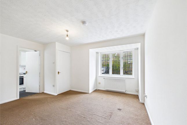 Turner Road, Essex photo 3