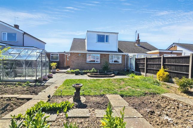 7, Bridport Close, Wigston photo 2