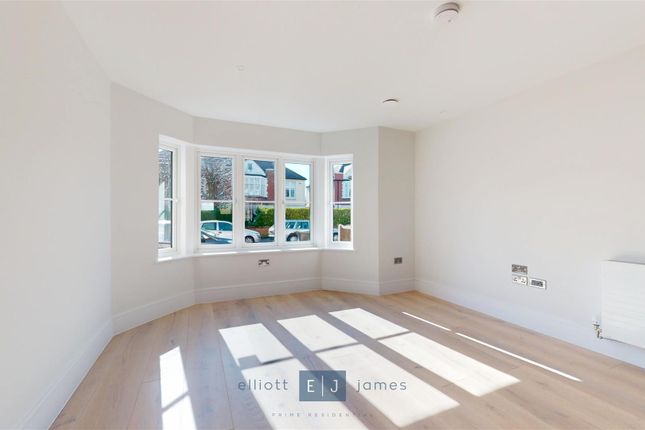 Freya Lodge, Loughton photo 4