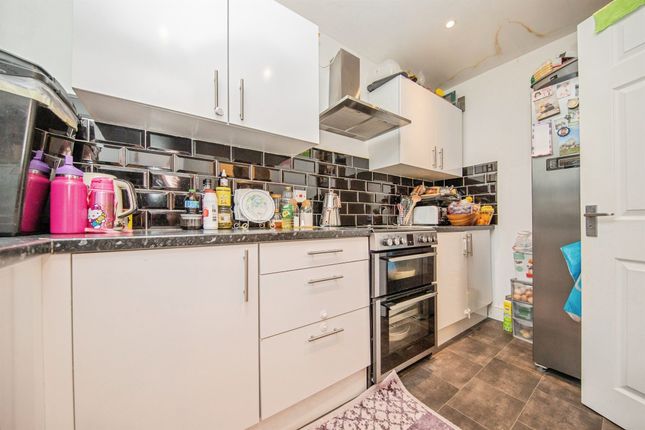 26b, Starfield Close, Ipswich photo 3