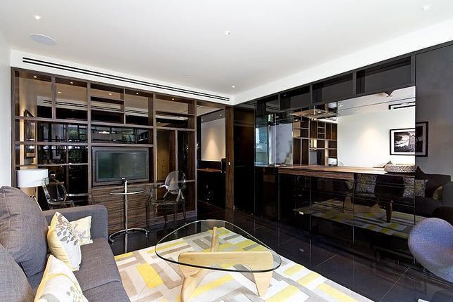 07-11 The Heron, Milton Court, London photo 3