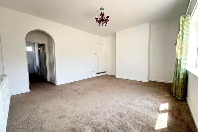 90, Cemetery Road, Stourbridge photo 4