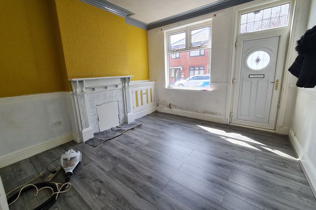 Thumbnail Terraced house to rent in Highfield Road, Rowley Regis