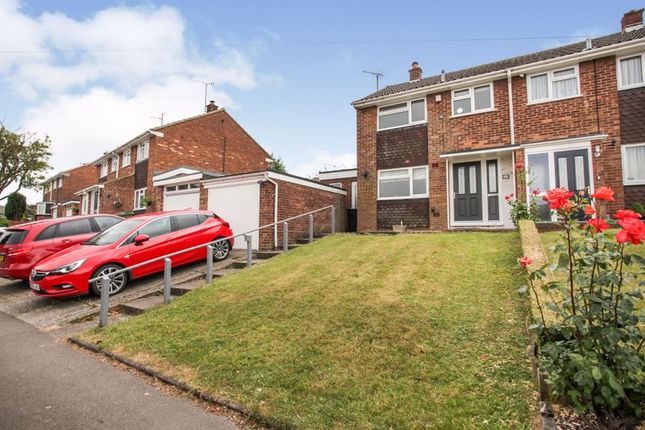 Thumbnail Semi-detached house to rent in Langdale Road, Dunstable