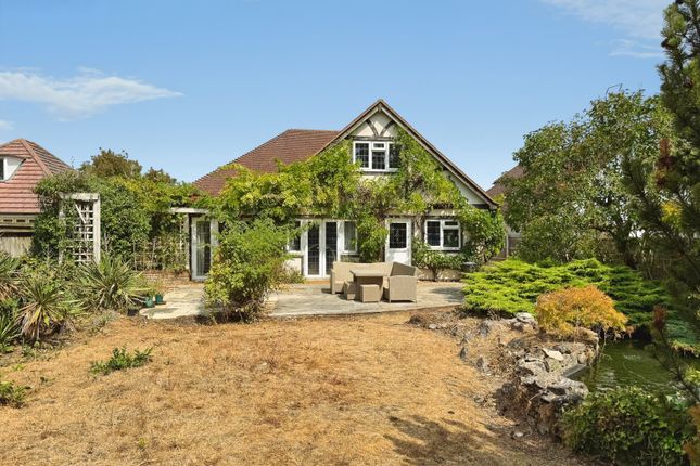 4-bed house on 29, Woodwaye, Reading, £675,000