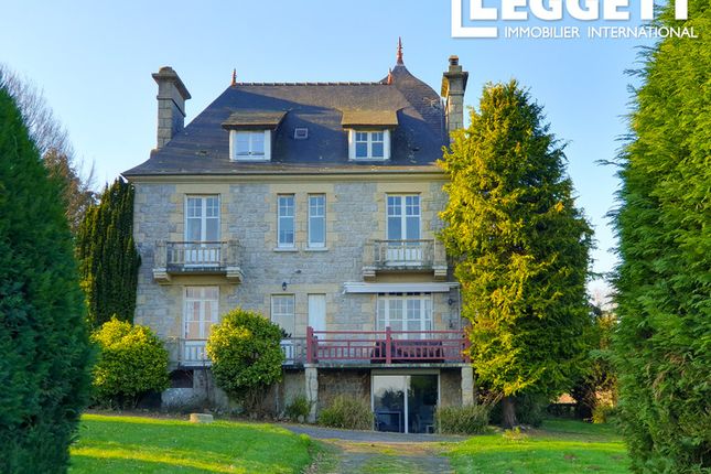 Thumbnail Villa for sale in Saint-Samson-Sur-Rance, Côtes-D'armor, Bretagne