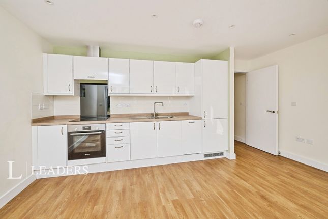 Flat 3 Eddeva House, 130, Queen Ediths Way, Cambridge photo 5