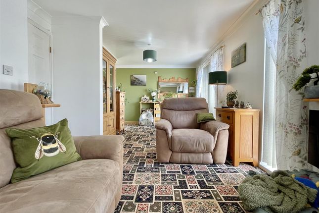 flat 2, 38, Grangecroft road, Portland photo 2