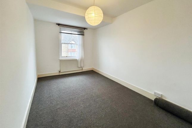 Flat 04, 111, Station Road, Herne Bay photo 4