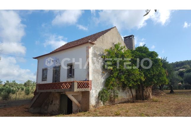 Thumbnail Detached house for sale in Areias E Pias, Ferreira Do Zêzere, Santarém