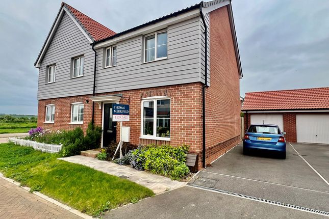 Semi-detached house for sale in Avocet Close, Didcot