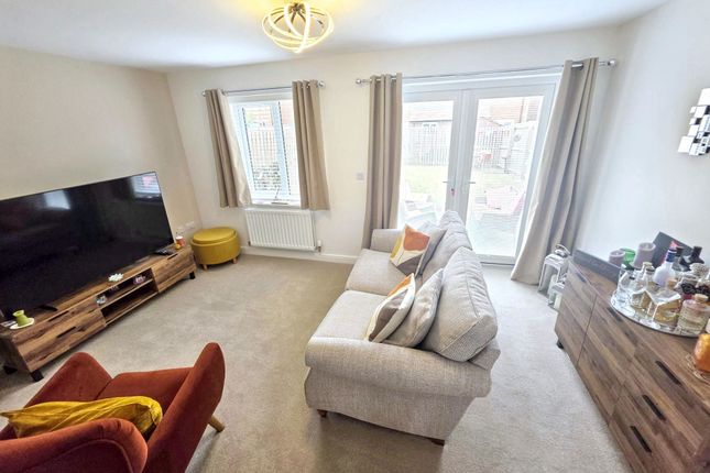 14, Niccolive Road, Sunderland photo 4