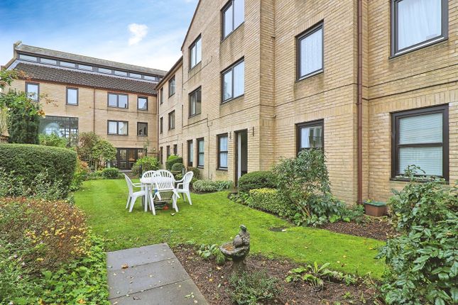 Flat for sale in Queen Street, Chelmsford