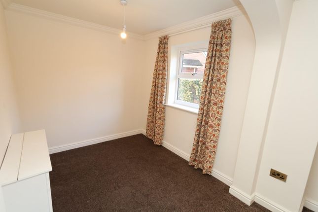 Denefield Place, Flat 3, Sandwich Road, Manchester photo 5