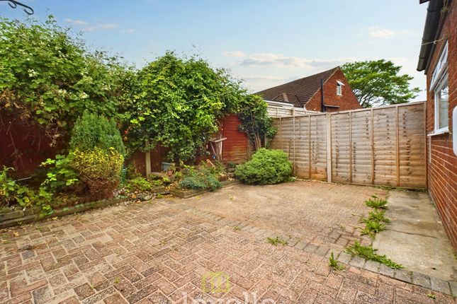 Curzon Avenue, Cleethorpes DN35, 3 bedroom semi-detached bungalow for ...