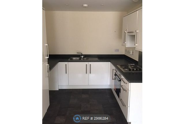 Flat, Q Queens Road, Reading photo 2