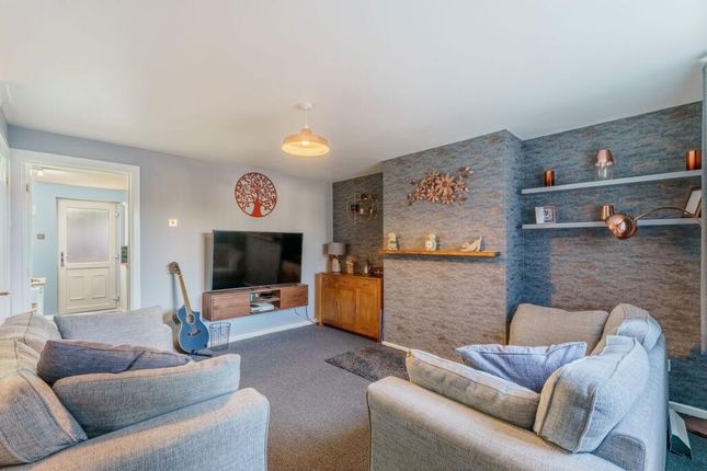 11, Carr Close, Selby photo 2
