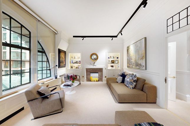 Chiltern Court, London photo 2