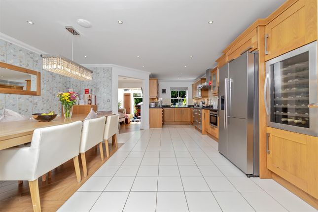 3 Cadogan Place, 280, London Road, St. Albans photo 3