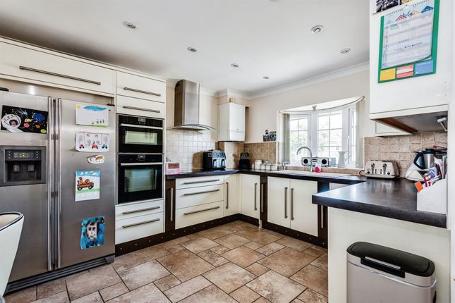 Detached house for sale in Whitworth Road, Swindon