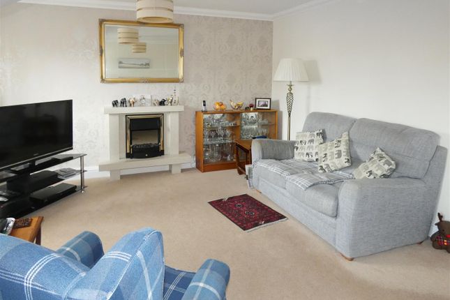 10 Cleeves Court, Cleeves Way, Rustington photo 3