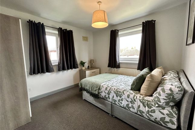 1 Bedroom House