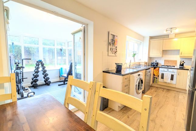 3 Hawthorn Drive, Merthyr Tydfil photo 3