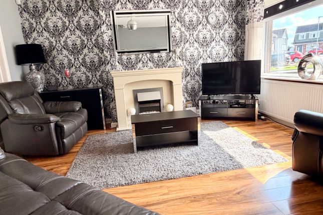 1 Abbots Terrace, Airdrie photo 4